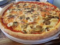 Pizzeria_santalucia_4-spotlisting
