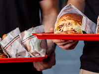 Pladnjiburgerjev-spotlisting