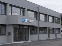 Sylux_004-spotlisting